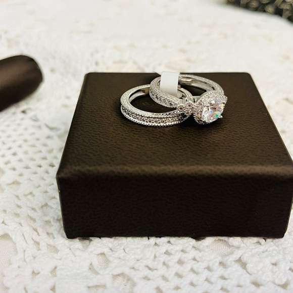 Sterling Silver CZ Stacking Engagement and Wedding Band Rings Size 6 NWT - Picture 5 of 8